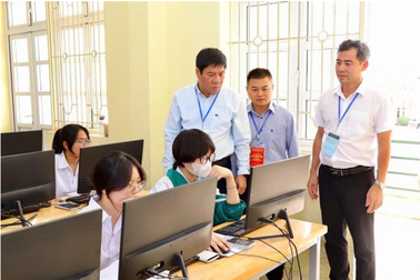 100.000 thí sinh sẽ thi thử tốt nghiệp THPT trên máy tính