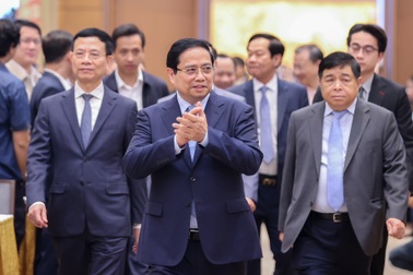 Bộ trưởng Nguyễn Mạnh Hùng: Kinh tế số chỉ mới đang “số hoá hoạt động cũ”